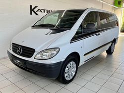Weiß Gebraucht 2005 Mercedes Vito Van / Kleinbus | 5.950 € (Fairer Preis)