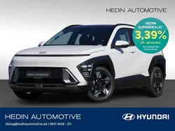 Biały Neu 2024 Hyundai Kona Prime SUV | 33.290 € (Fairer Preis)