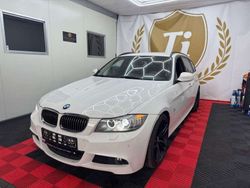 Alpinweiss iii Gebraucht 2011 BMW 330 M Sport Kombi | 16.500 €