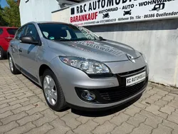 Grau Gebraucht 2012 Renault Mégane III Limousine | 6.699 € (Fairer Preis)