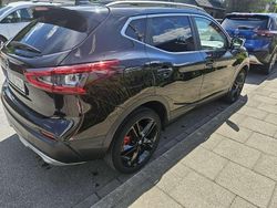 Schwarz Gebraucht 2019 Nissan Qashqai Tekna SUV | 18.500 € (Fairer Preis)