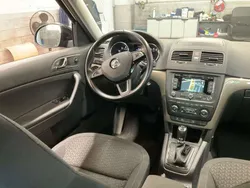 Schwarz Gebraucht 2014 Skoda Yeti Elegance SUV | 11.300 € (Superpreis)