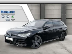 Grenadillschwarz Neu 2025 VW Passat R-line Kombi | 48.990 € (Superpreis)