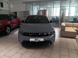 Grau Gebraucht 2024 Opel Corsa Limousine | 21.990 € (Etwas zu teuer)