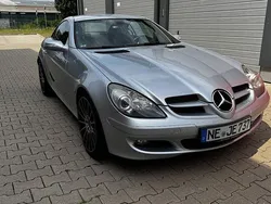 Silber Gebraucht 2007 Mercedes SLK200 Sport Edition Cabrio | 7.890 € (Guter Preis)
