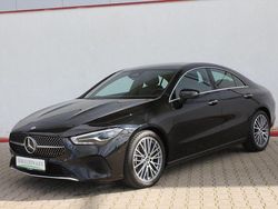 Kosmosschwarz metalliclack 191u (metallic) Gebraucht 2024 Mercedes CLA180 Progressive Limousine | 29.970 € (Superpreis)