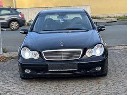 Schwarz Gebraucht 2005 Mercedes C180 Classic Limousine | 1.300 € (Superpreis)