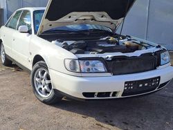 Weiß Gebraucht 1995 Audi A6 Limousine | 3.300 €