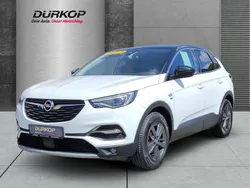 Weiß Gebraucht 2021 Opel Grandland X SUV | 15.990 € (Superpreis)
