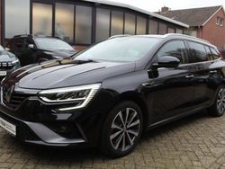 Schwarz Gebraucht 2023 Renault Mégane IV R.S. Limousine | 24.890 € (Etwas zu teuer)