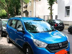Blau Gebraucht 2018 Dacia Lodgy Stepway Van / Kleinbus | 11.500 € (Fairer Preis)
