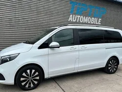 Weiß Gebraucht 2021 Mercedes V250 Sport Van / Kleinbus | 47.400 € (Fairer Preis)