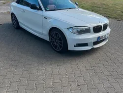 Weiß Gebraucht 2013 BMW 120 Cabriolet M Sport Cabrio | 8.900 € (Fairer Preis)