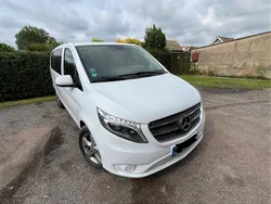 Weiß Gebraucht 2017 Mercedes Vito Van / Kleinbus | 21.900 €