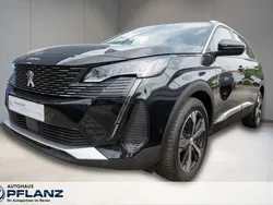 Schwarz Gebraucht 2023 Peugeot 5008 Allure Van / Kleinbus | 30.390 € (Fairer Preis)