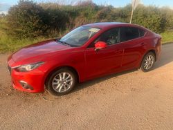 Rot Gebraucht 2014 Mazda 3 Center-Line Limousine | 9.000 € (Guter Preis)