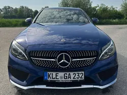 Blau Gebraucht 2017 Mercedes C200 AMG Limousine | 26.000 € (Teuer)