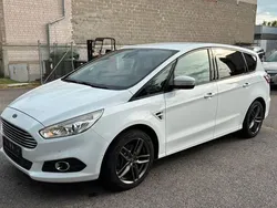 Weiß Gebraucht 2016 Ford S-MAX Business Edition Van / Kleinbus | 9.999 € (Guter Preis)