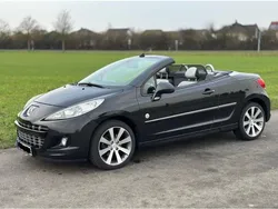 Schwarz Gebraucht 2014 Peugeot 207 CC Cabrio | 4.250 € (Fairer Preis)