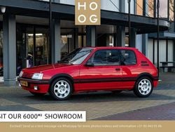 Rot Gebraucht 1990 Peugeot 205 GTi | 15.000 €