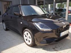 Super black pearl Gebraucht 2024 Suzuki Swift Comfort Kleinwagen | 17.740 € (Fairer Preis)