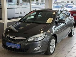 Grau Gebraucht 2011 Opel Astra Limousine | 4.590 € (Fairer Preis)