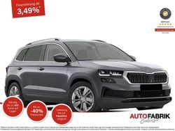 Black magic perleffekt Neu 2026 Skoda Karoq SUV | 33.590 € (Guter Preis)