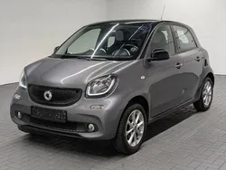 Schwarz (schwarz) Gebraucht 2015 Smart ForFour Passion Kleinwagen | 7.480 € (Fairer Preis)