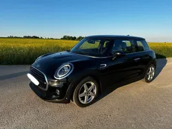 Schwarz Gebraucht 2020 Mini Cooper Kleinwagen | 20.500 € (Etwas zu teuer)