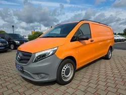 Orange Gebraucht 2020 Mercedes Vito Van / Kleinbus | 26.850 €