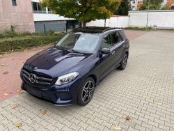 Cavansitblau Gebraucht 2018 Mercedes GLE350 AMG SUV | 25.999 € (Guter Preis)