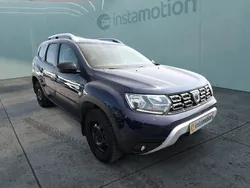 Blau Gebraucht 2020 Dacia Duster Celebration SUV | 18.788 € (Etwas zu teuer)