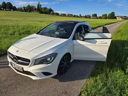 Weiß Gebraucht 2015 Mercedes CLA200 Shooting Brake Kombi | 17.990 € (Etwas zu teuer)