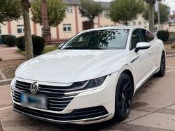 Weiß Gebraucht 2017 VW Arteon Limousine | 22.000 € (Etwas zu teuer)