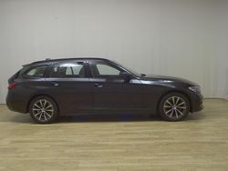 Schwarz Gebraucht 2021 BMW 320 Sport Line Kombi | 21.980 € (Guter Preis)