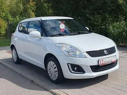 Weiß Gebraucht 2015 Suzuki Swift Club Limousine | 7.990 € (Fairer Preis)