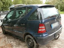 Blau Gebraucht 2002 Mercedes A170 Classic Van / Kleinbus | 500 € (Superpreis)