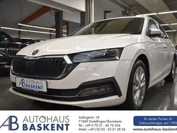 Candyweiss Gebraucht 2021 Skoda Octavia First Edition Kombi | 19.790 € (Guter Preis)