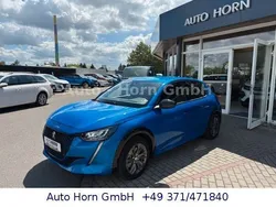 Blau Gebraucht 2022 Peugeot e-208 Allure Kleinwagen | 17.490 € (Fairer Preis)