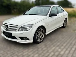 Weiß Gebraucht 2010 Mercedes C180 Avantgarde Limousine | 4.990 € (Superpreis)