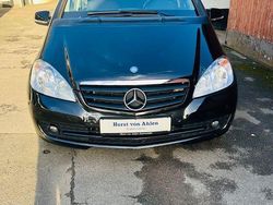 Schwarz Gebraucht 2009 Mercedes A160 Limousine | 7.390 € (Teuer)