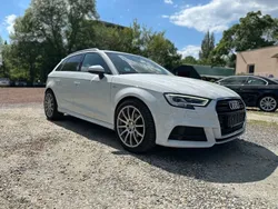 Weiß Gebraucht 2016 Audi A3 Sportback Sport Limousine | 16.499 € (Fairer Preis)