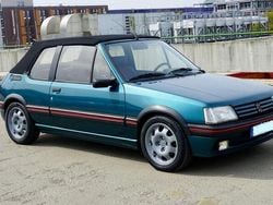 Grün Gebraucht 1992 Peugeot 205 GTi Cabrio | 18.500 €