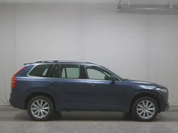 Blau Gebraucht 2018 Volvo XC90 Momentum SUV | 28.480 € (Superpreis)