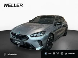 Grau Neu 2025 BMW M135 Performance Kleinwagen | 55.890 € (Guter Preis)