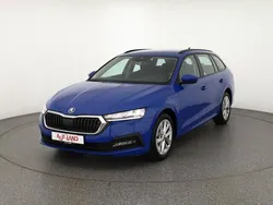 Blau Gebraucht 2023 Skoda Octavia Kombi | 24.990 € (Guter Preis)