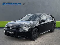 Grenadillschwarz metallic (metallic) Gebraucht 2024 VW Passat R-line Kombi | 49.950 € (Fairer Preis)