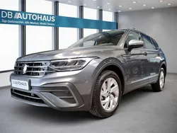 Grau Gebraucht 2023 VW Tiguan Allspace Life SUV | 32.890 € (Fairer Preis)