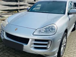 Silber Gebraucht 2004 Porsche Cayenne S SUV | 11.111 €