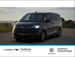 Deep black perleffekt Gebraucht 2024 VW T7 Life Van | 49.690 € (Superpreis)